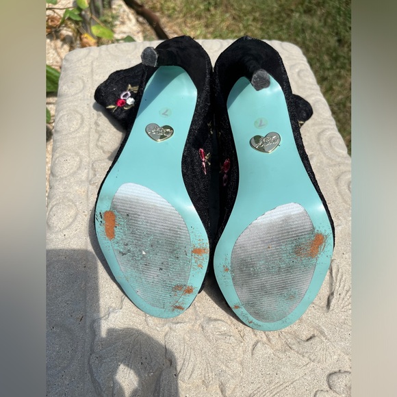 Blue by Betsey Johnson Sb-Diem Ankle Bootie Pump Black Lace Floral Size 7 EUC - Picture 8 of 9